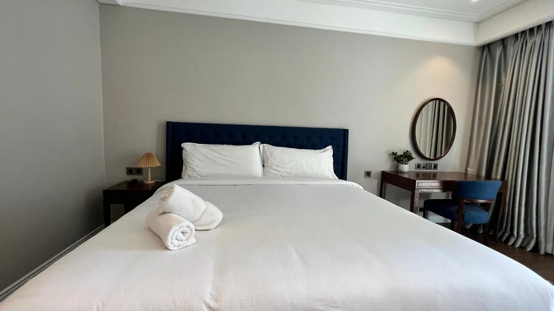 Apartment With Ocean View Da Nang Vietnam